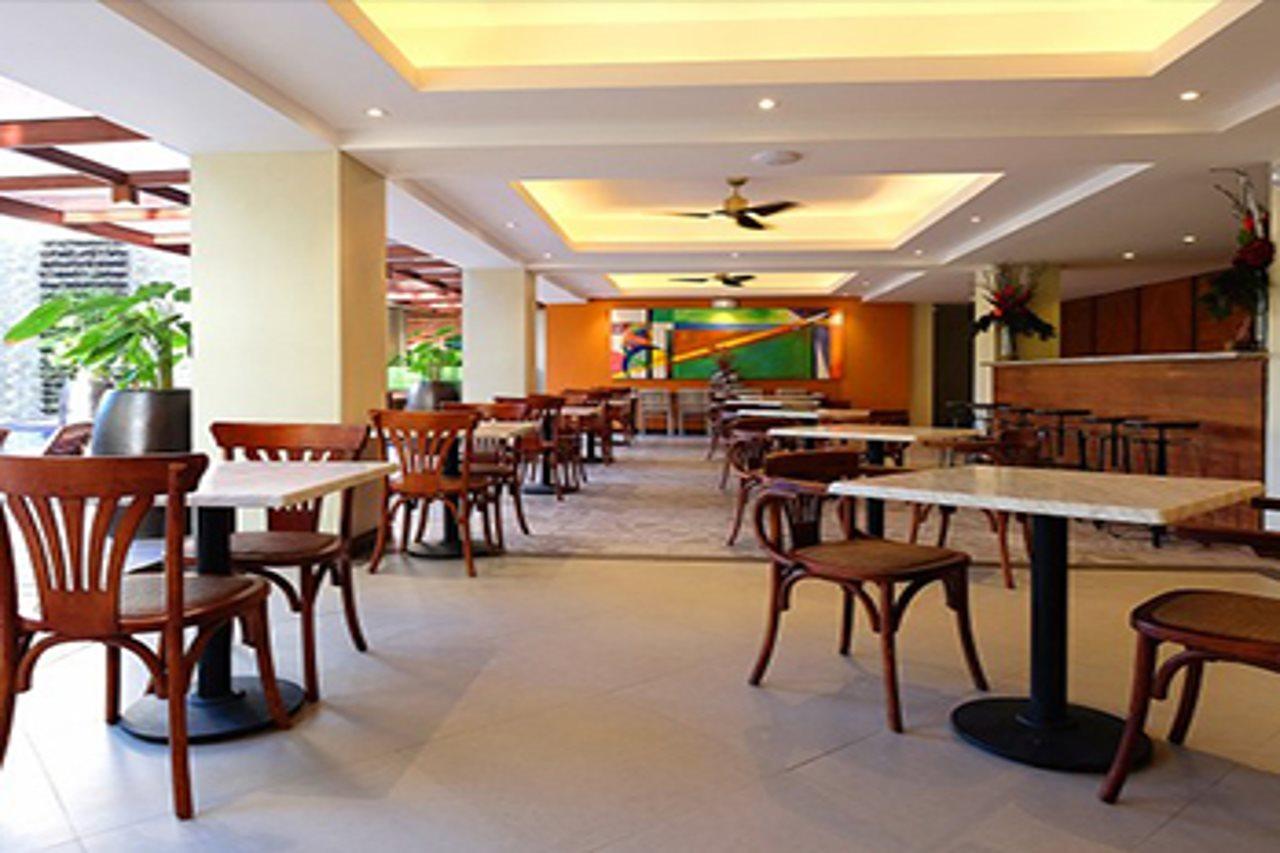 อัลทาบริซา รีสอร์ต โบราเคย์ Hotel Balabag  ภายนอก รูปภาพ